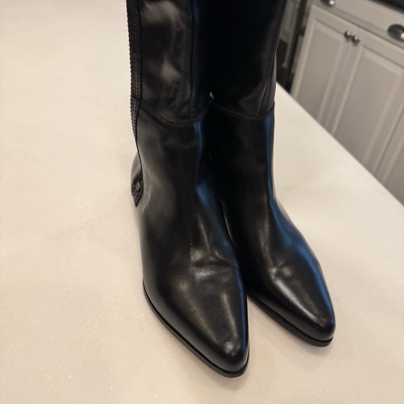 Michael Kors Black Leather Riding Style Boots EUC Worn Once Size 7.5 - Picture 6 of 16